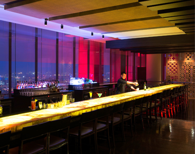 北(běi)京亮(liàng)酒吧(ba)